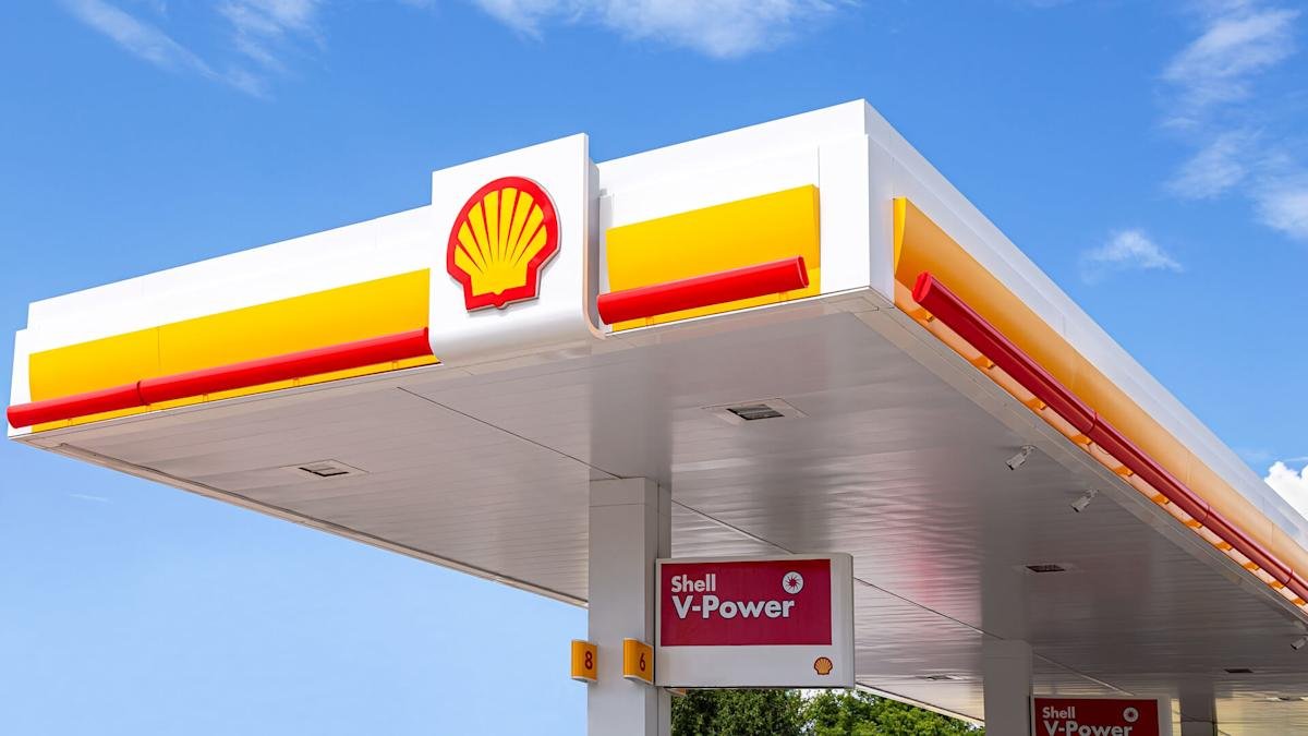 shell gas station canopy